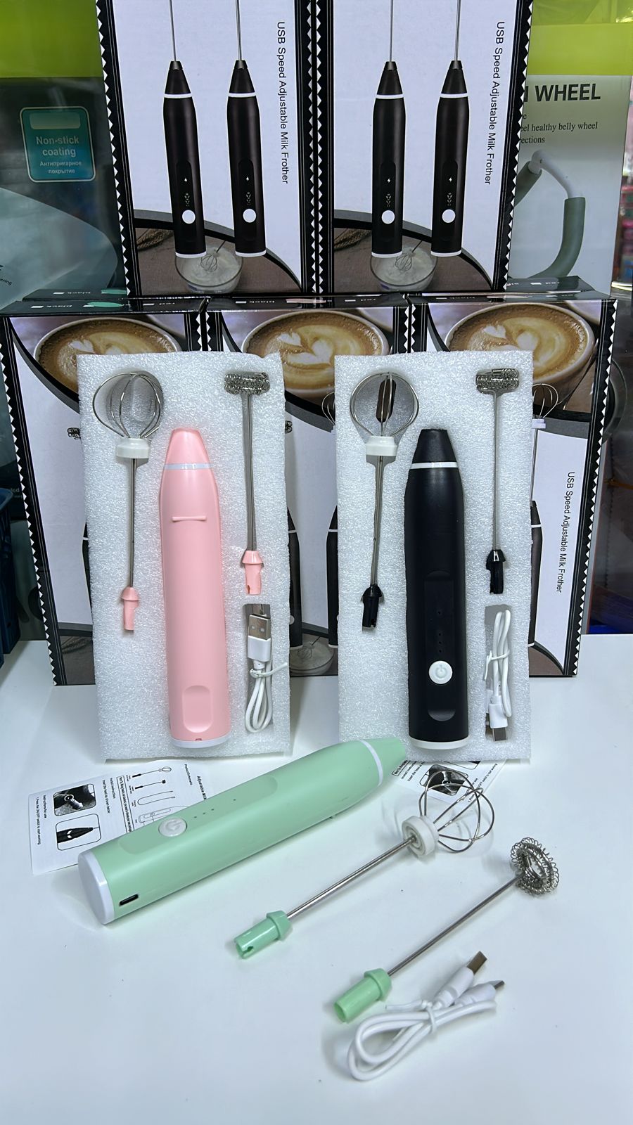 BATIDORA DE MANO RECARGABLE